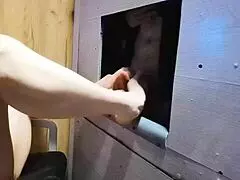 omg my first footjob dominating cum at gh 👣💦😈