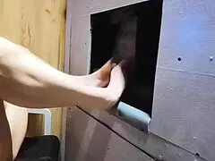 omg my first footjob dominating cum at gh 👣💦😈