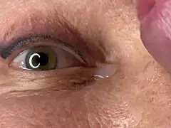 mature lady gets facecum with huge load right on her eye