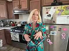 hey babe, massaging stepmom-in-law jane cane feels so taboo