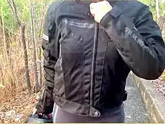 short skirt no panties, shaved pussy flash outdoors??