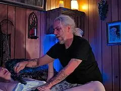 holidays got me so wet i need that tongue on my pussy now...