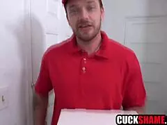 couple invites pizza guy over while hubby watches her get busy