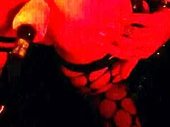 she tests anal fuck machine in bedroom closeup