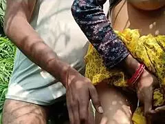 sexy indian mommy gulps full cum load straight down her throat at party