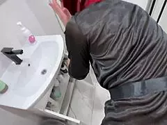 Young stepmom, after school wanna fuck my tight ass to orgasm cumshot roleplay?