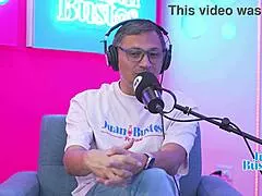 pamelaxpice rides huge dildo like crazy