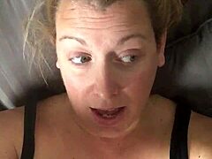 Mature mom enjoys self-pleasure