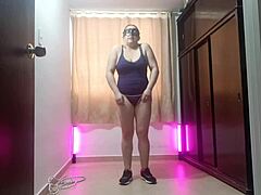 Videos de entrenamiento sensuales de la vecina