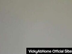 Vicky Vette's erotic BJ scene