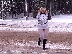 Boob-baring blonde mom in snow