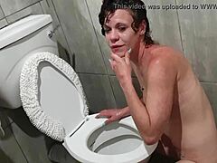 Slut humiliates herself with piss