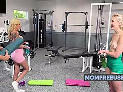 Sweaty workout with Mature Mayara