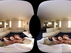 VR experience for American MILF Kendra