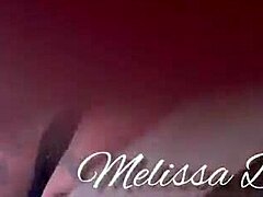 सीढ़ी के साथ परिपक्व Melissa