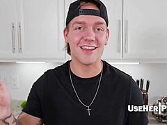 Privire pe Sub Bluză