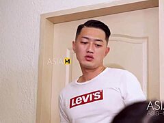 Vidéo porno maison de mamans asiatiques chaudes