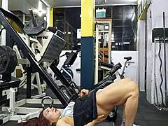 Hot body exercise for MILF