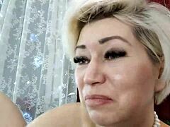 Mature Russian cam girls-depth throat queens