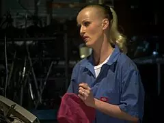 milf pussy cumming from fingering explodes in anal